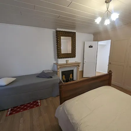 Escale Au Cona Holiday home